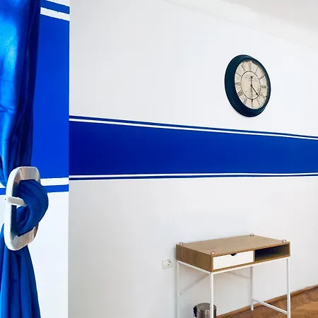 Lägenhet Interbelic-central